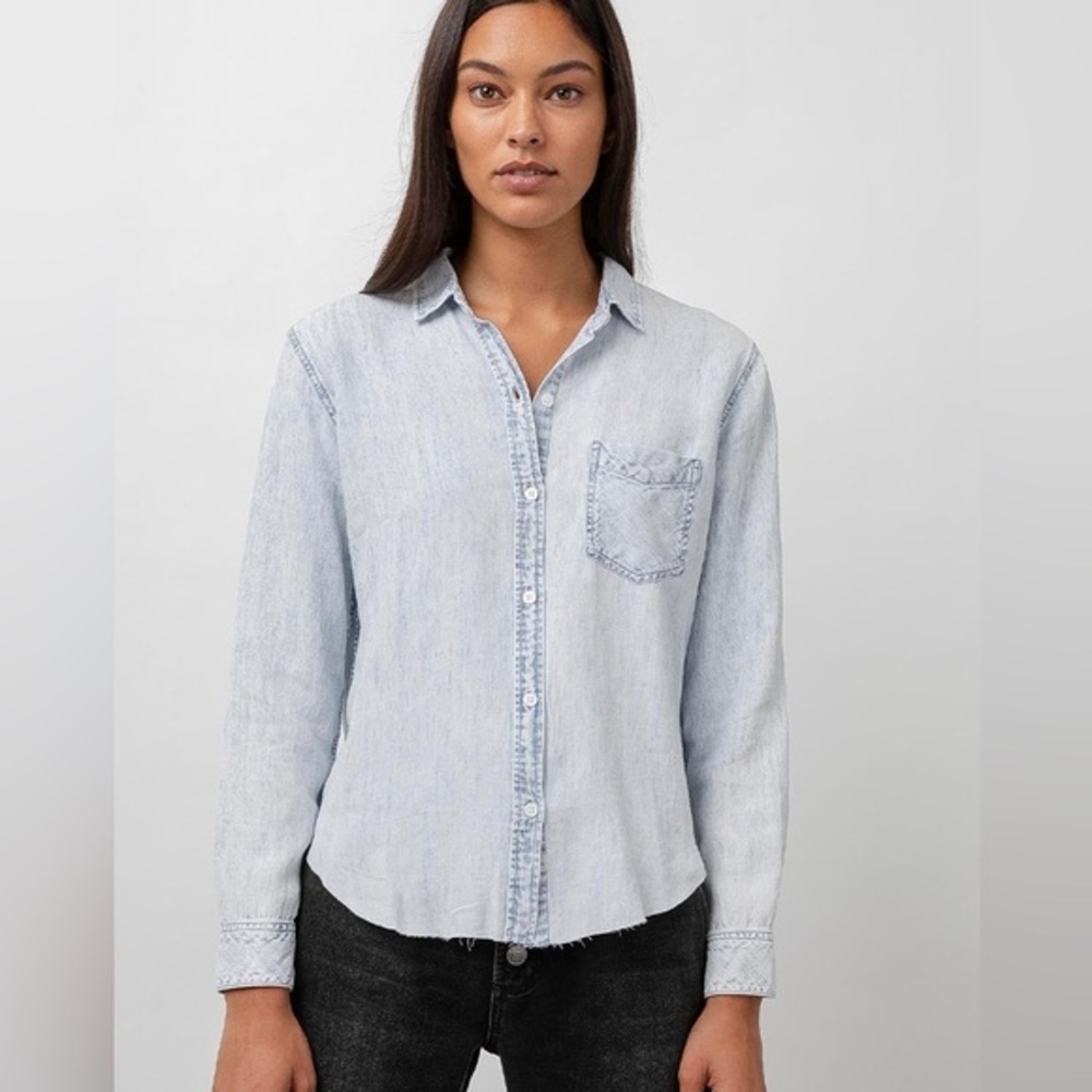 RAILS Ingrid Raw Hem Long Sleeve Button Down Shirt‎ Light Acid Wash Size X-Small - Picture 2 of 14